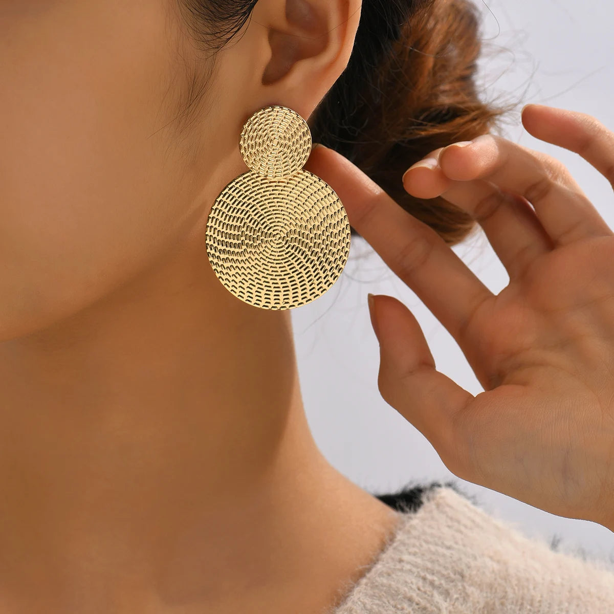 Sleek Round Earrings
